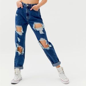 Urban Outfitters BDG High-Waisted Destroyed Mom Jean Medium Wash Jeans